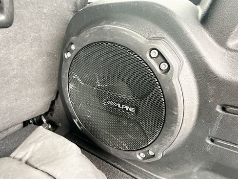 Used 2023 Jeep Wrangler Unlimited Rubicon AWD/4WD image 31