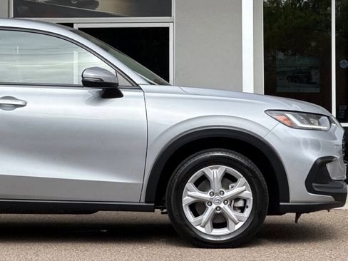 Used 2023 Honda HR-V LX image 35