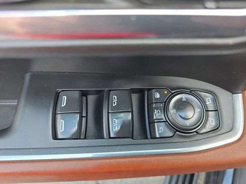 Used 2024 GMC Sierra 2500 Denali Ultimate image 27