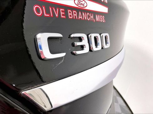 Used 2019 Mercedes-Benz C 300 Sedan image 14