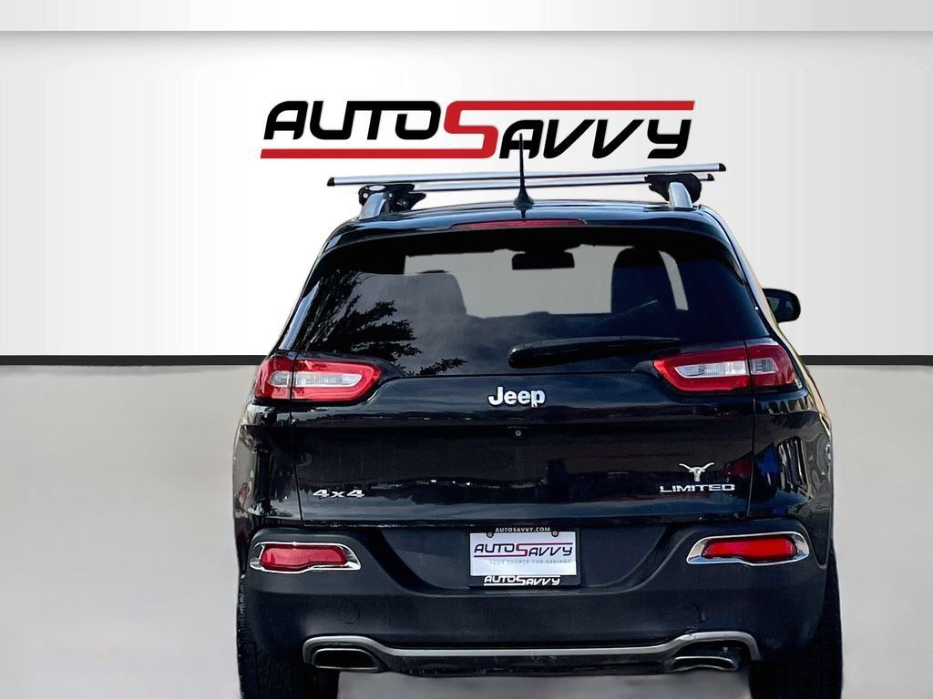 Used 2015 Jeep Cherokee Limited w/ Luxury Group AWD/4WD image 6