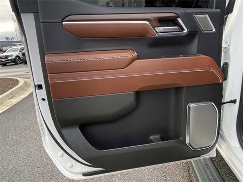 Used 2024 GMC Sierra 1500 Denali Ultimate image 14