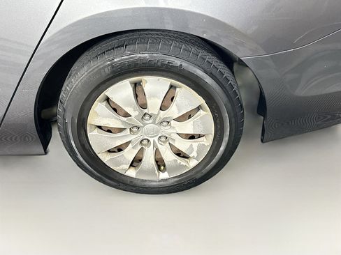 Used 2011 Honda Accord LX image 11