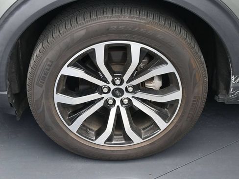 Used 2020 Ford Explorer ST w/ Premium Technology Package AWD/4WD image 10