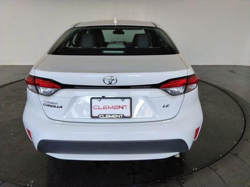Used 2020 Toyota Corolla LE image 7