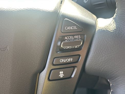 Used 2026 Nissan Frontier SV w/ All-Weather Content Package RWD image 25