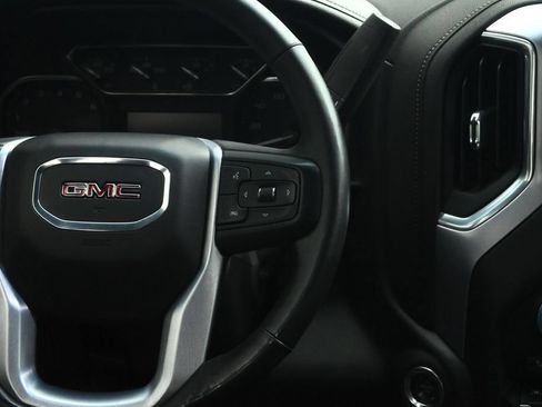 Used 2021 GMC Sierra 1500 SLT w/ SLT Convenience Package AWD/4WD image 43