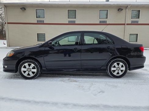 Used 2005 Toyota Corolla S image 4