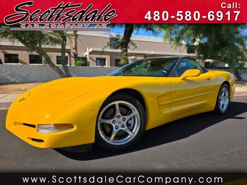 Used 2004 Chevrolet Corvette Convertible w/ Preferred Equipment Group RWD image 1