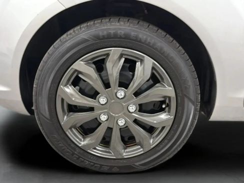 Used 2017 Ford Fiesta S FWD image 23
