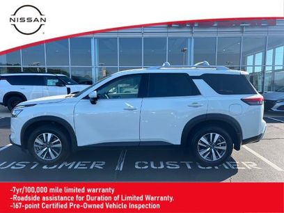 Certified 2024 Nissan Pathfinder SL