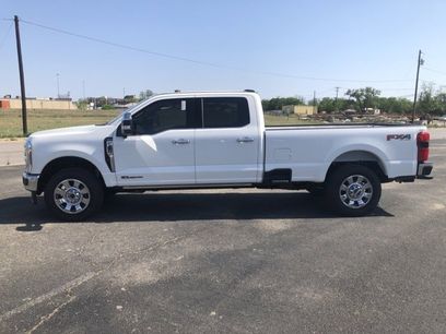 New 2025 Ford F350 Lariat w/ Lariat Ultimate Package
