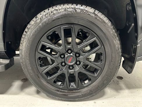 Used 2024 Toyota Sequoia SR5 w/ SR5 Premium Package AWD/4WD image 66