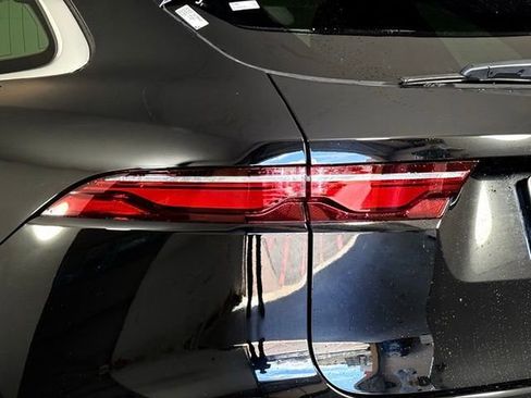 New 2026 Jaguar F-PACE R-Dynamic S image 15