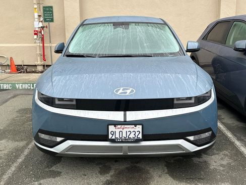 Used 2024 Hyundai Ioniq 5 SEL image 3