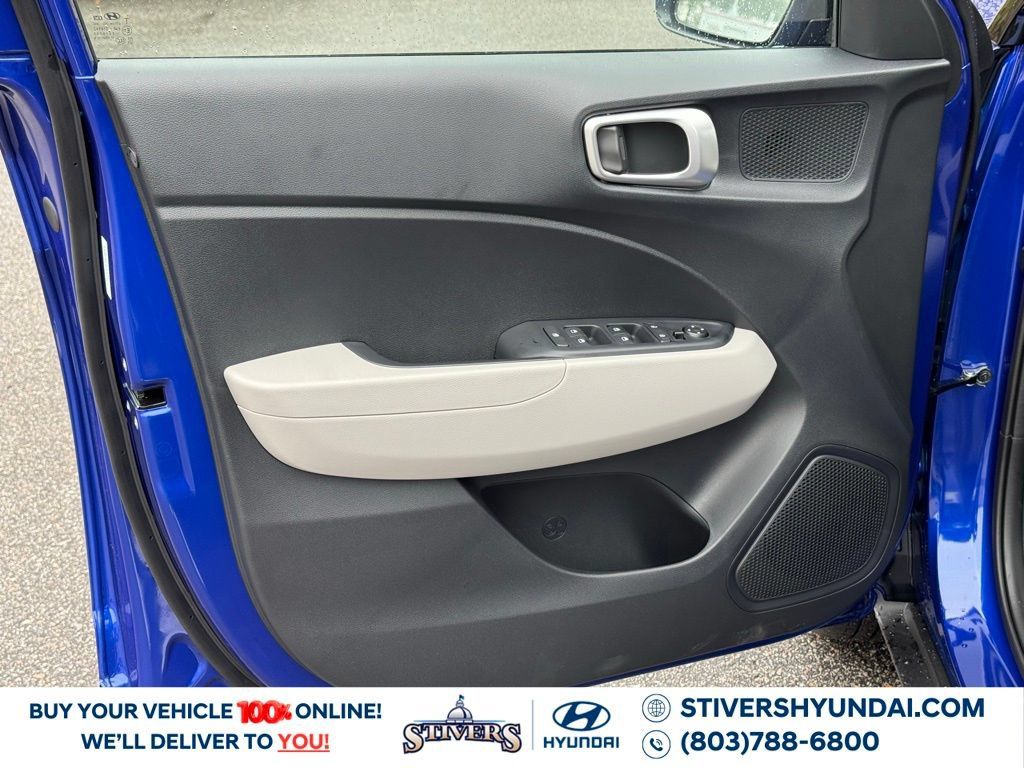 Certified 2026 Hyundai Venue SEL FWD image 22
