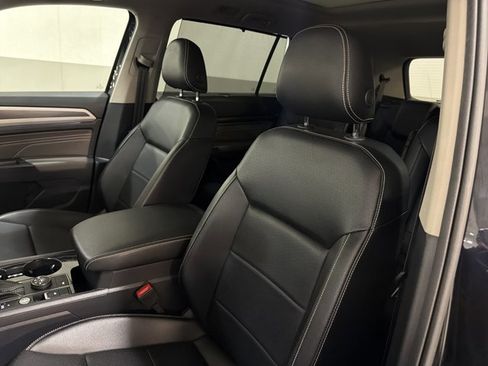 Used 2021 Volkswagen Atlas SEL R-Line AWD/4WD image 14