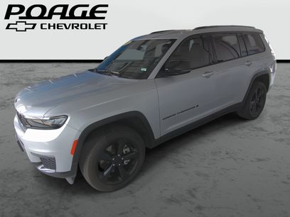 Used 2024 Jeep Grand Cherokee L Limited w/ Black Appearance Package