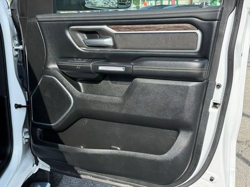 Used 2020 RAM 1500 Laramie AWD/4WD image 22