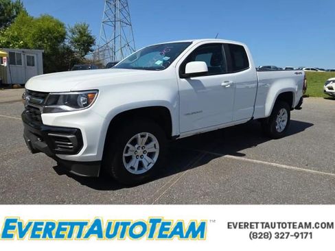 Used 2022 Chevrolet Colorado LT w/ Fleet Safety Package AWD/4WD image 1