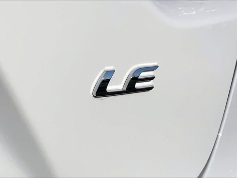 Certified 2023 Toyota Corolla LE FWD image 9