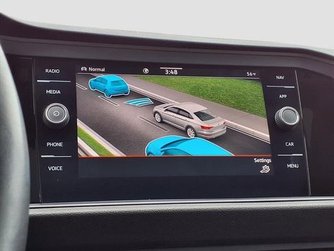 Used 2024 Volkswagen Jetta SEL image 18