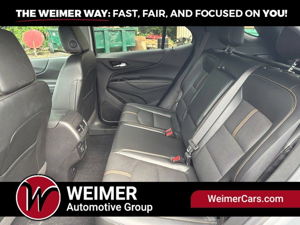 Used 2023 Chevrolet Equinox Premier AWD/4WD image 17