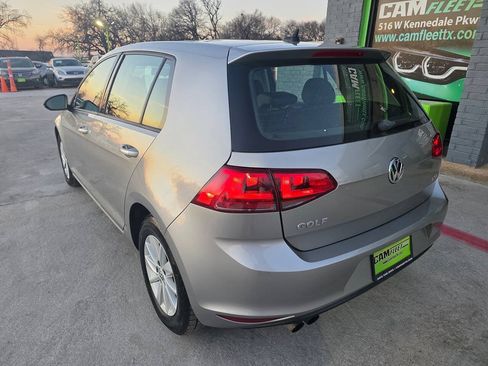 Used 2015 Volkswagen Golf S FWD image 8