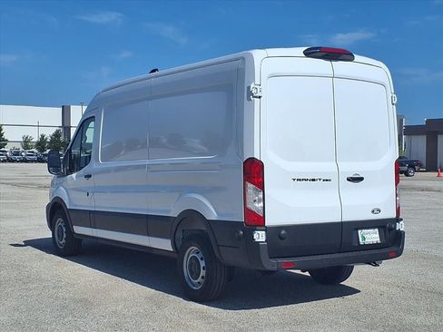 New 2026 Ford Transit 250 148 Medium Roof RWD image 13
