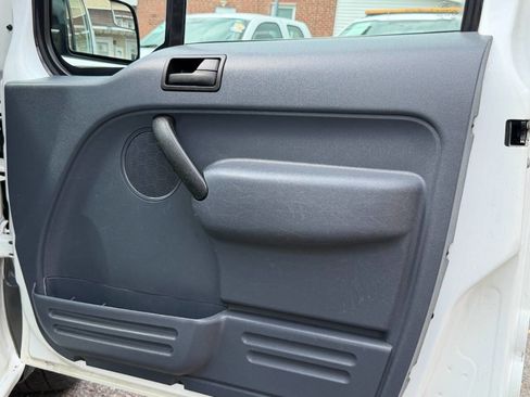 Used 2012 Ford Transit Connect XLT FWD image 12