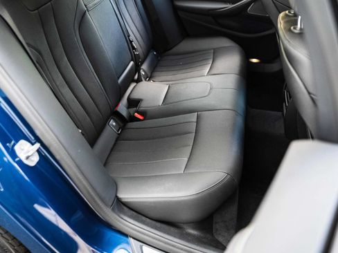 Used 2021 BMW 530i w/ M Sport Package RWD image 25