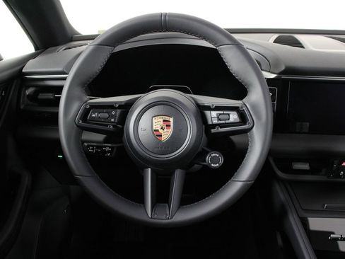 New 2026 Porsche Macan Electric RWD image 12