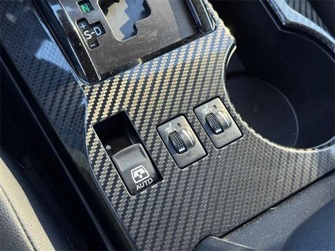 Used 2024 Toyota 4Runner TRD Off-Road Premium image 21