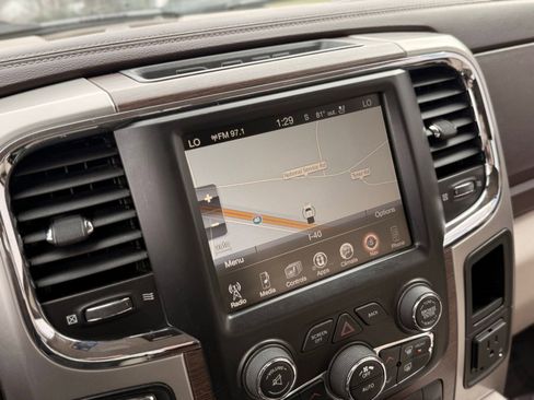 Used 2015 RAM 1500 Laramie w/ Convenience Group image 37