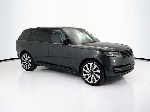 New 2026 Land Rover Range Rover Long Wheelbase SE AWD/4WD image 3