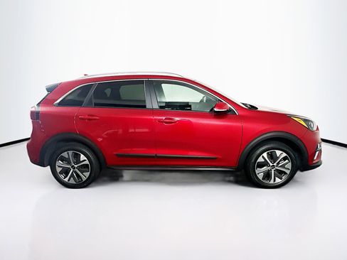 Used 2022 Kia Niro EX image 10