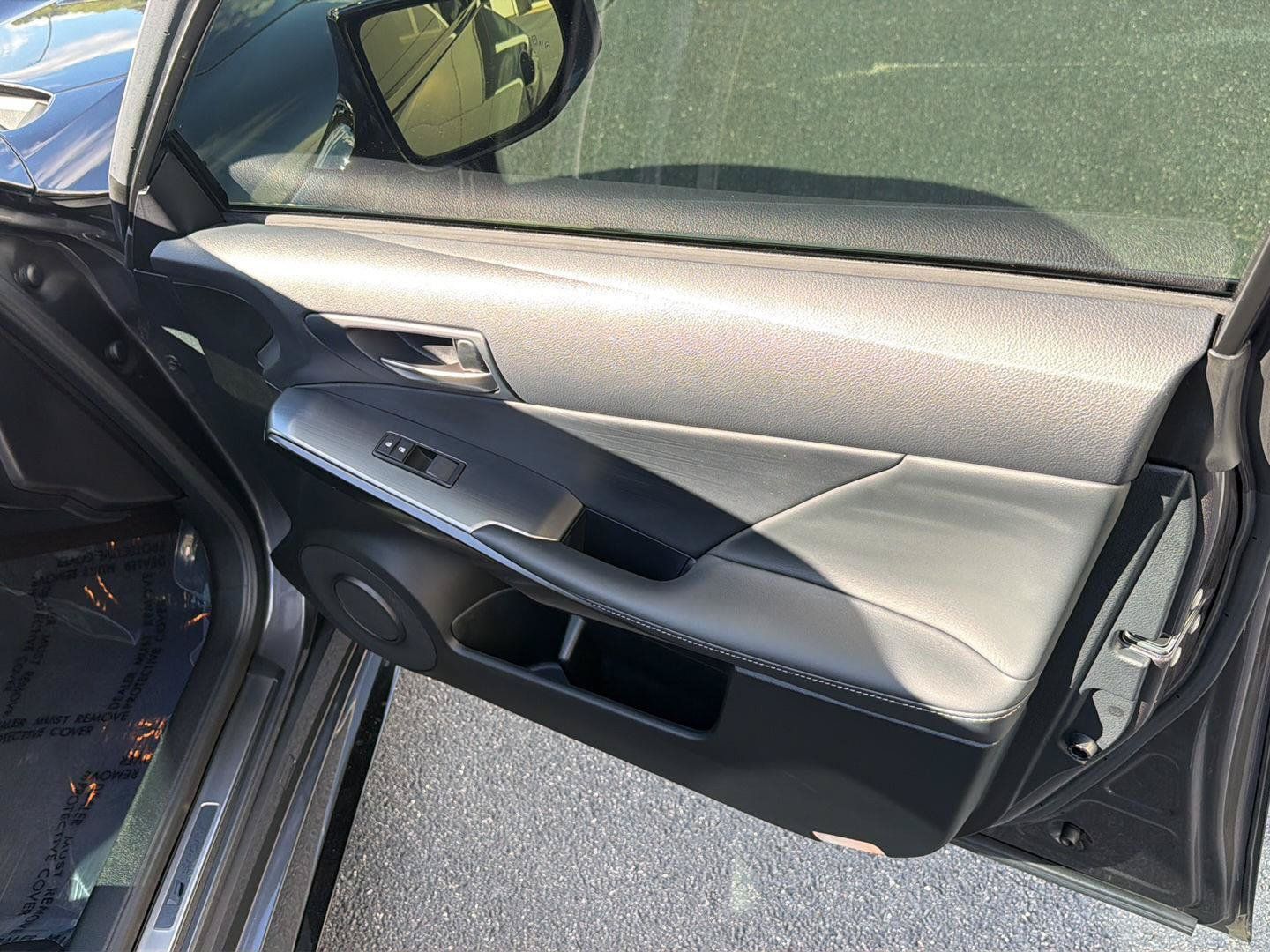 Certified 2023 Lexus IS 500 w/ Accessory Package RWD image 14