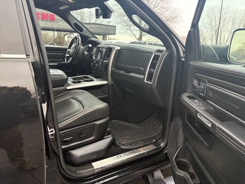 Used 2018 RAM 3500 Laramie Longhorn image 14