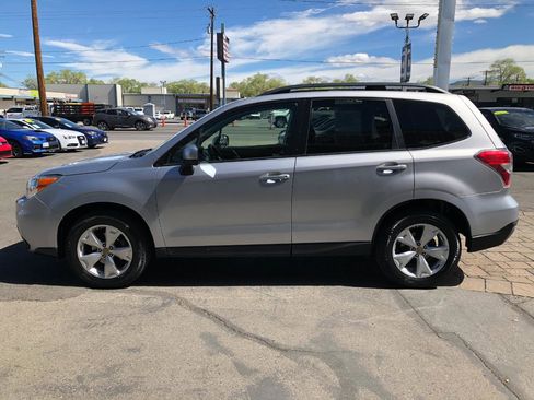 Used 2015 Subaru Forester 2.5i Premium w/ All-Weather Package image 5