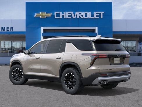 New 2027 Chevrolet Traverse Z71 w/ Enhanced Driving Package AWD/4WD image 29