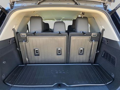 New 2026 Nissan Pathfinder SL AWD/4WD image 9