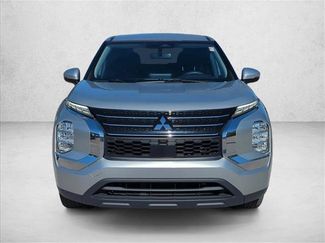 Used 2022 Mitsubishi Outlander ES video 2