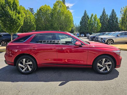 Certified 2026 Genesis GV70 3.5T Sport Advanced AWD/4WD image 4