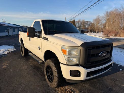 Used 2016 Ford F350 XL w/ Power Equipment Group image 3