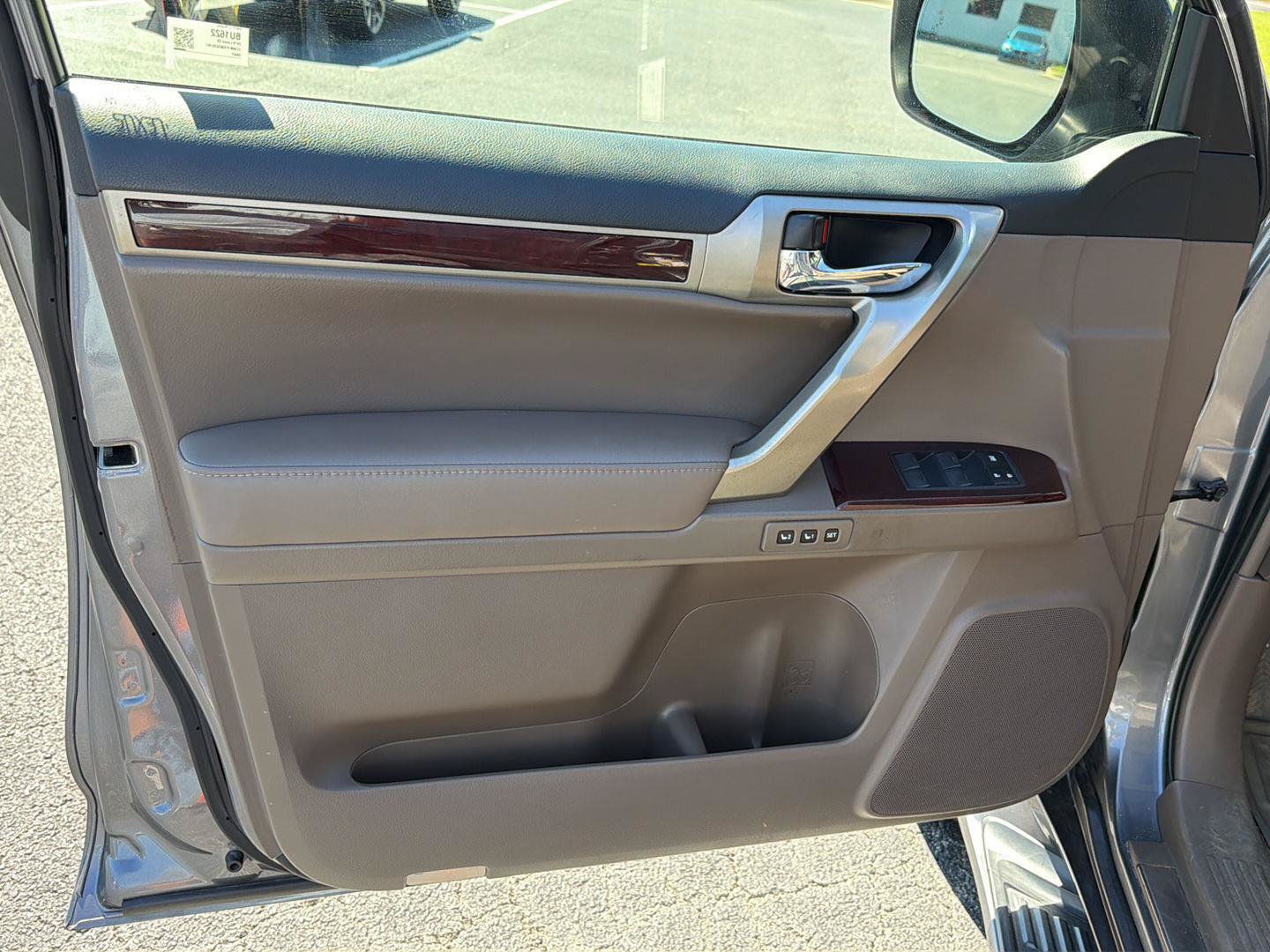 Used 2019 Lexus GX 460 Premium AWD/4WD image 18