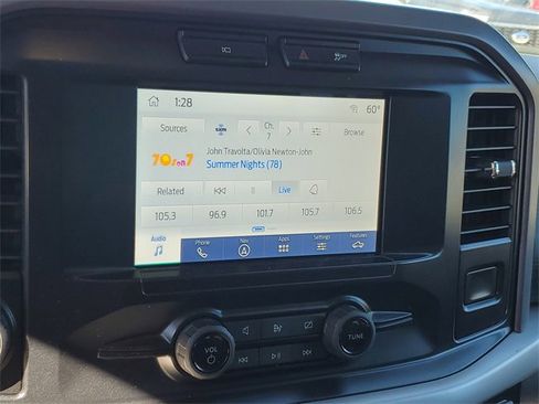 Used 2023 Ford F150 XLT w/ Trailer Tow Package image 17