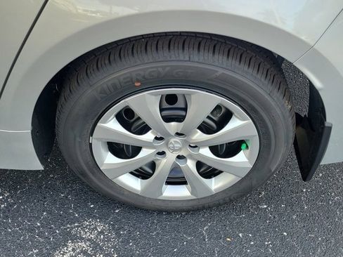 New 2026 Toyota Corolla LE image 9