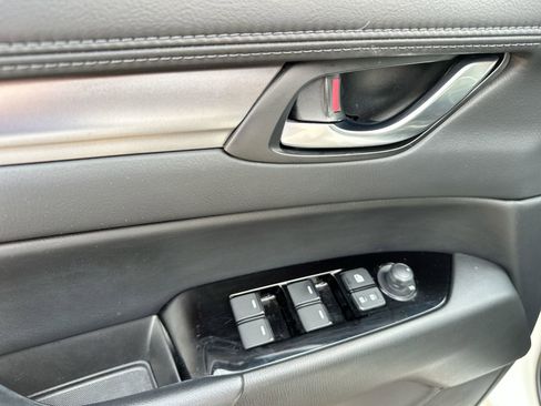 Used 2022 MAZDA CX-5 AWD 2.5 S w/ Preferred Package image 19