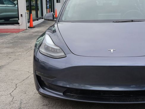 Used 2023 Tesla Model 3 Standard Range RWD image 13