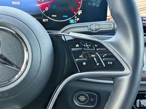 Used 2025 Mercedes-Benz GLE 350 4MATIC image 28